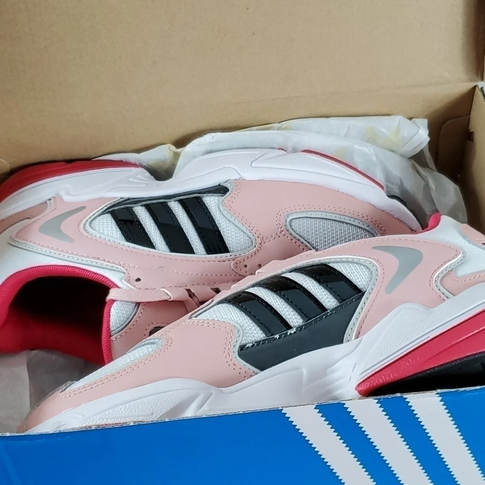 Adidas Falcon - Picture 12 of 12